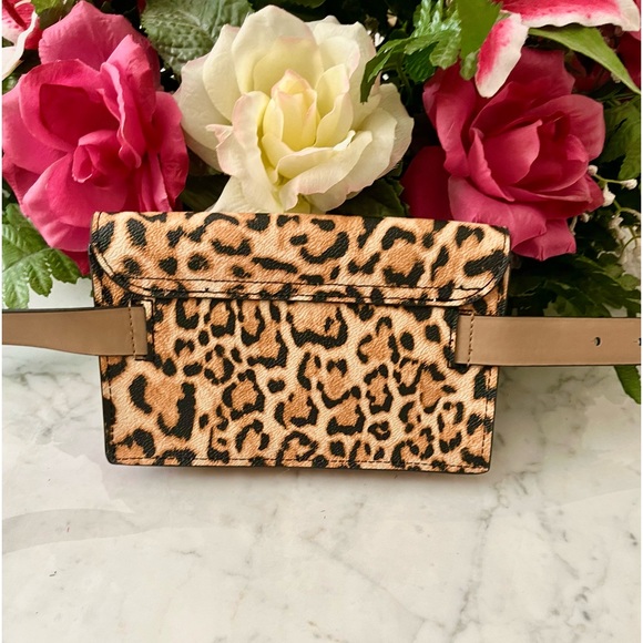 Michael Kors Belt bag - Picture 4 of 5